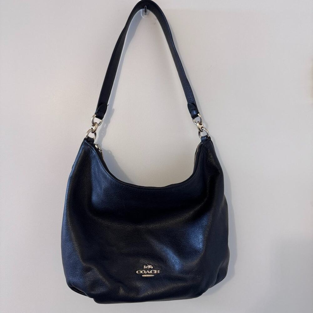 Coach Skylar 91029 Black Pebbled Leather Hobo Shoulder Bag Zip Top EUC